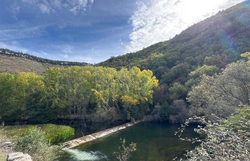 Laguna de Tamajón, Spain